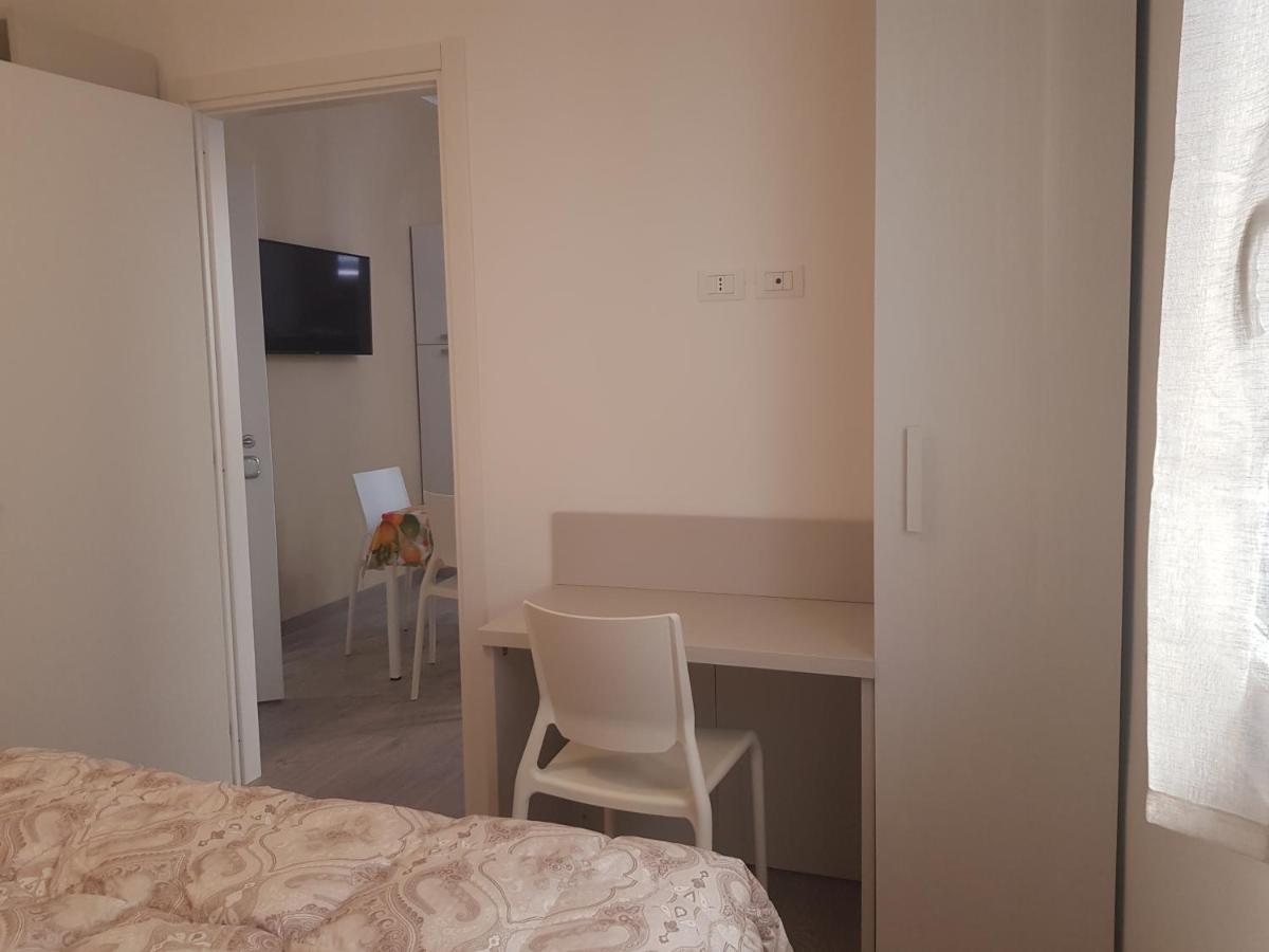 Cristina Sweet Home Savona Esterno foto