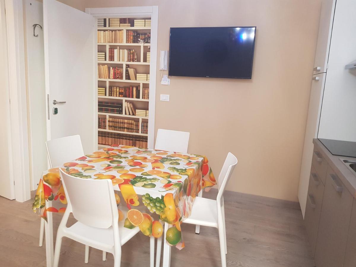 Cristina Sweet Home Savona Esterno foto