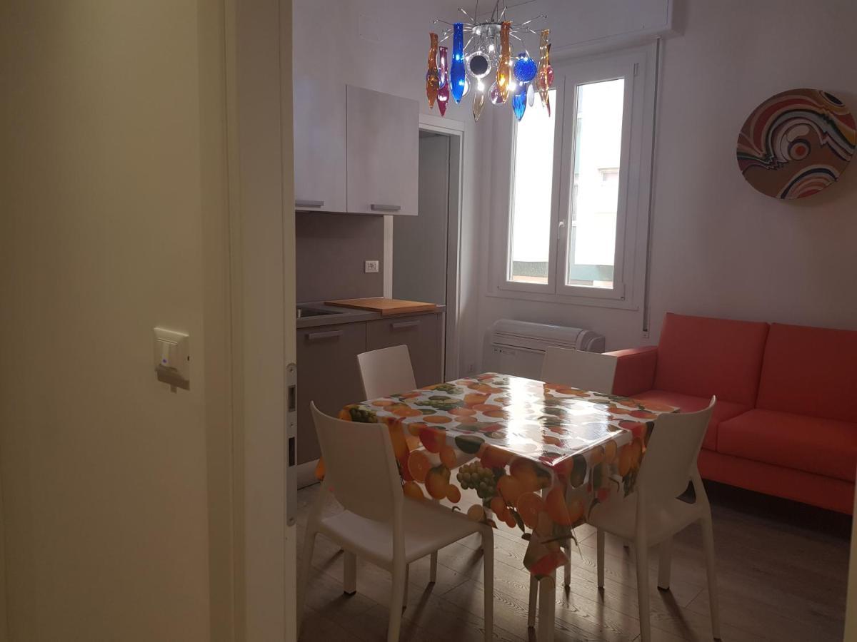 Cristina Sweet Home Savona Esterno foto