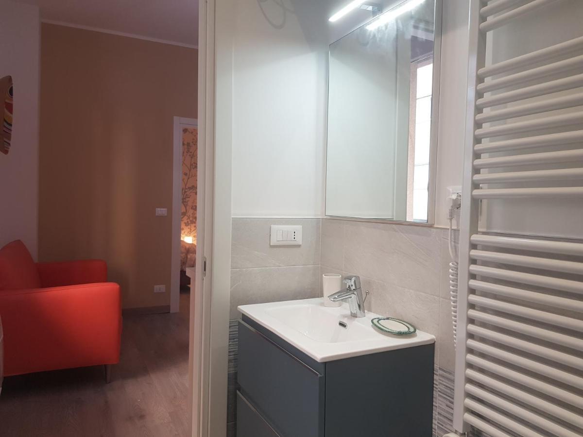 Cristina Sweet Home Savona Esterno foto