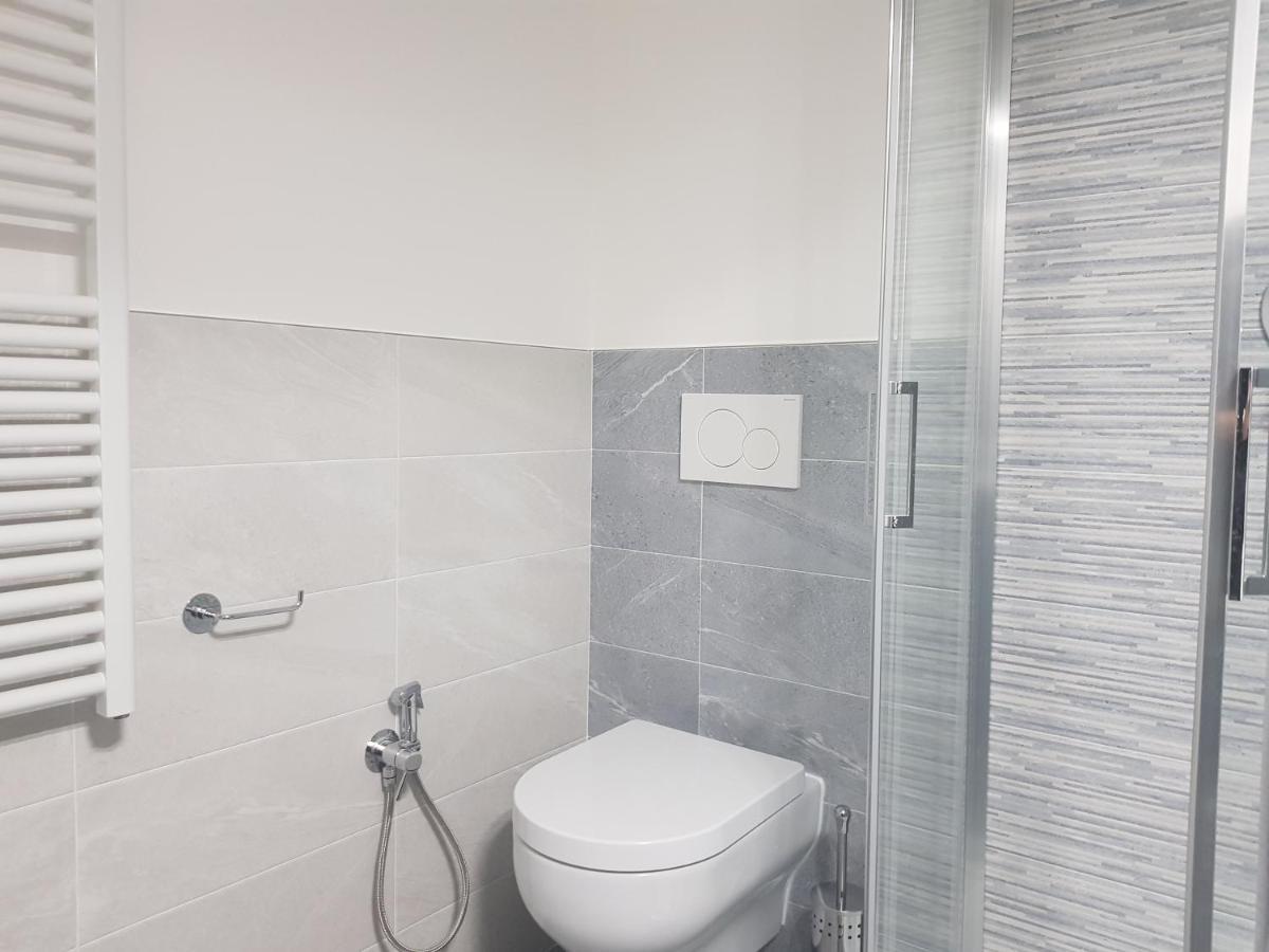 Cristina Sweet Home Savona Esterno foto